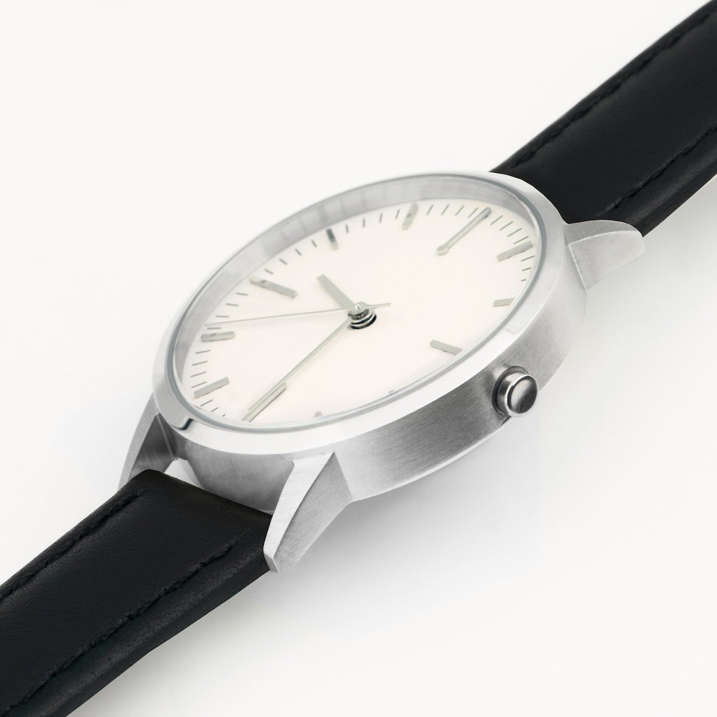 T3008 | Silver & Black Women's Watch